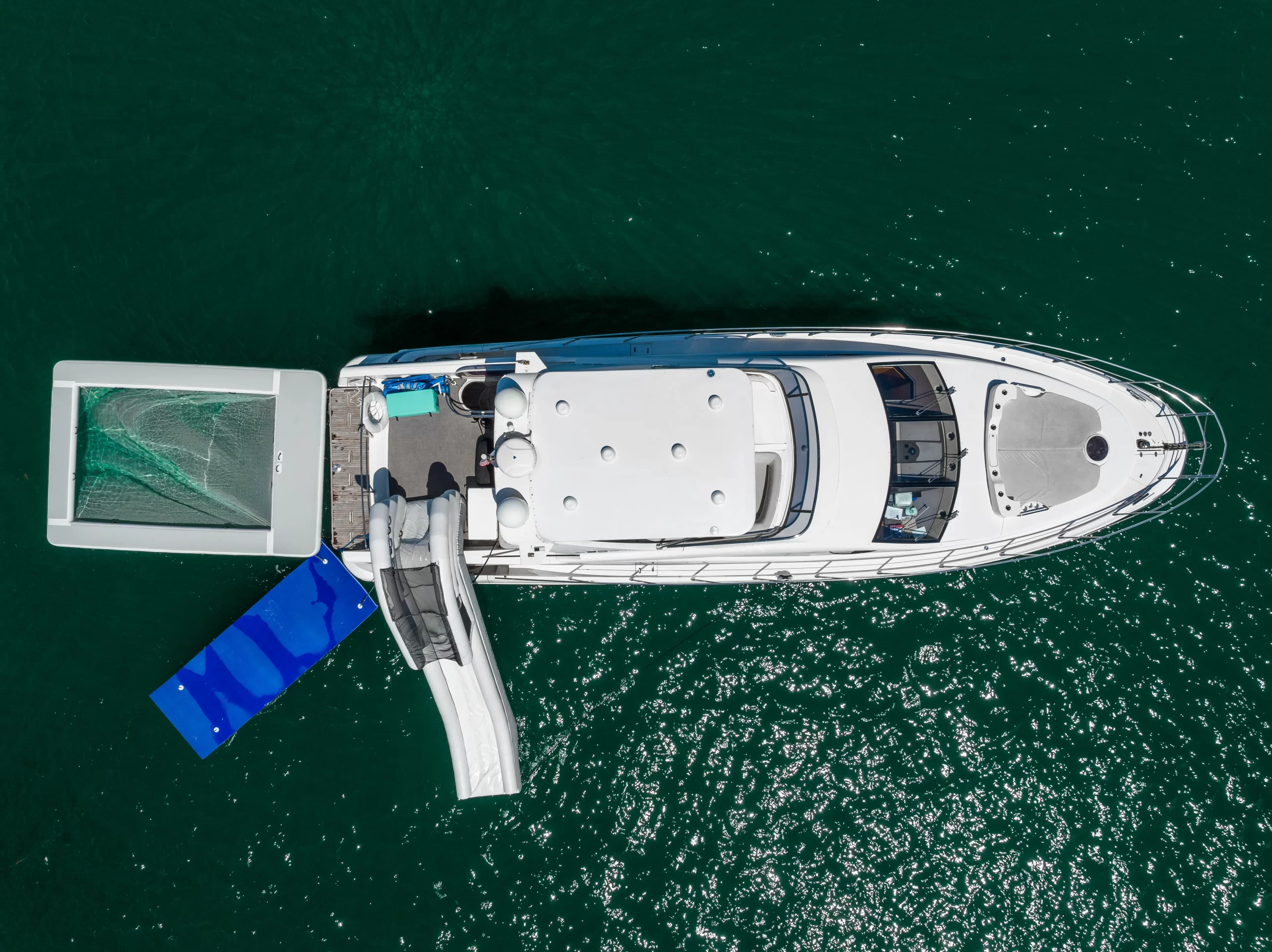 60' Azimut 'Supreme' - Drone - 27