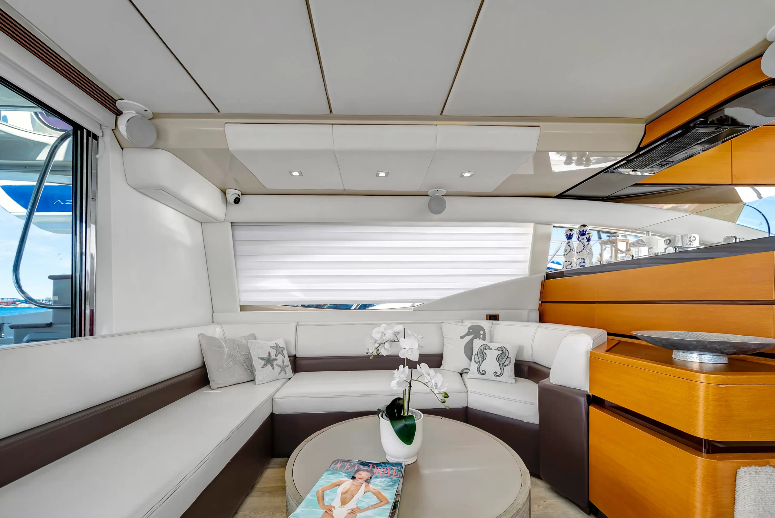 60' Azimut 'Supreme' - Salon - 4